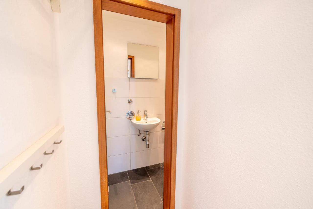 Ferienwohnung Seeblick Mit Blick Auf Die Alpen Wasserburg Bagian luar foto