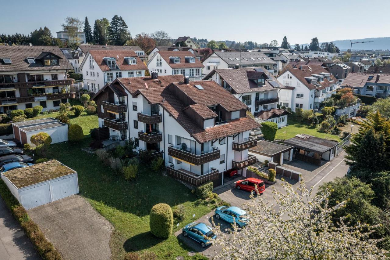 Ferienwohnung Seeblick Mit Blick Auf Die Alpen Wasserburg Bagian luar foto